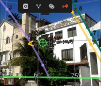 <strong>Leia mais sobre</strong><br />Análise do sombreamento com o Aplicativo Sun Surveyor Análise do sombreamento com o Aplicativo Sun Surveyor